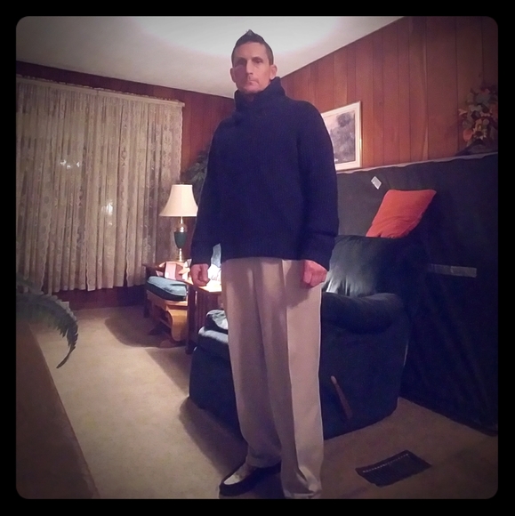 Meet your Posher, Eric - Picture 1 of 4